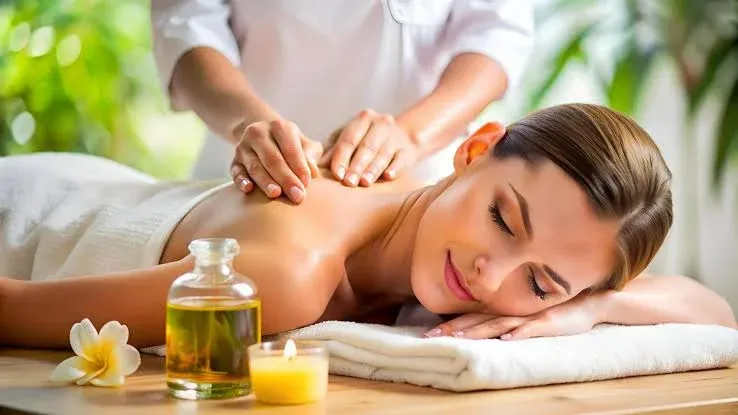 Learn about spa massage types, benefits, considerations, and tips to choose the right treatment for relaxation, wellness, and effective stress relief.