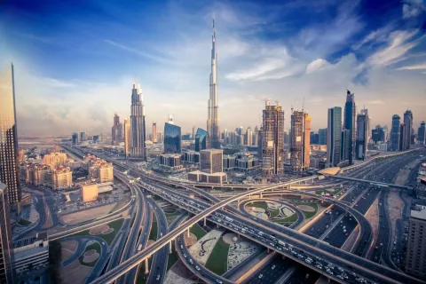 Top Business Opportunities in Dubai: Setup Costs and Top Sector Options