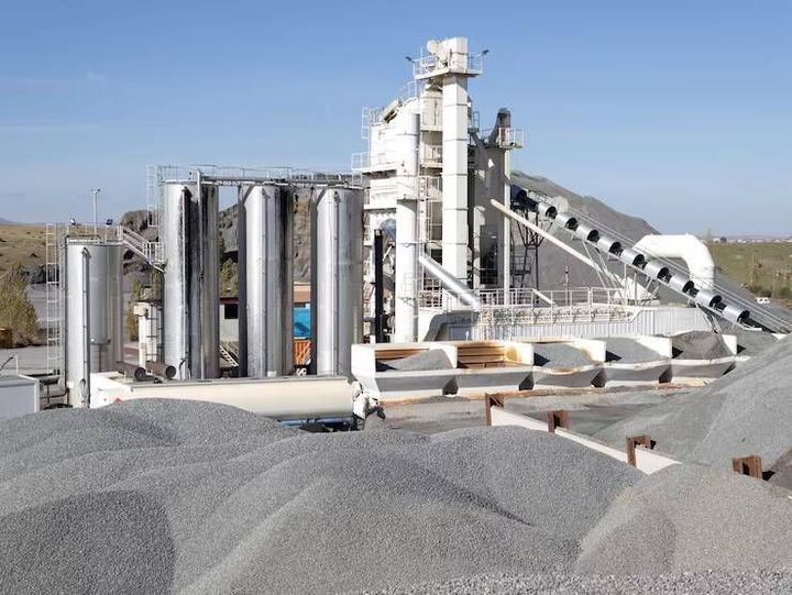 Asphalt Mixing Plants Explained: Plant Types, Mixing Technologies, Production Processes, Global Manufacturers, Suppliers and Road Construction Applications