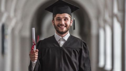 A Clear and Practical Guide to Postgraduate Education and Career Development