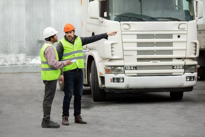 CDL Training Basics for Commercial Driving Skills and Licensing Process